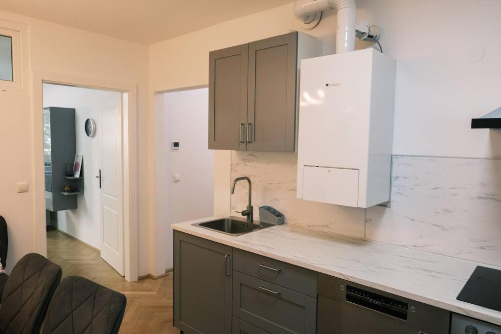 Apartment Pink Prater Wien